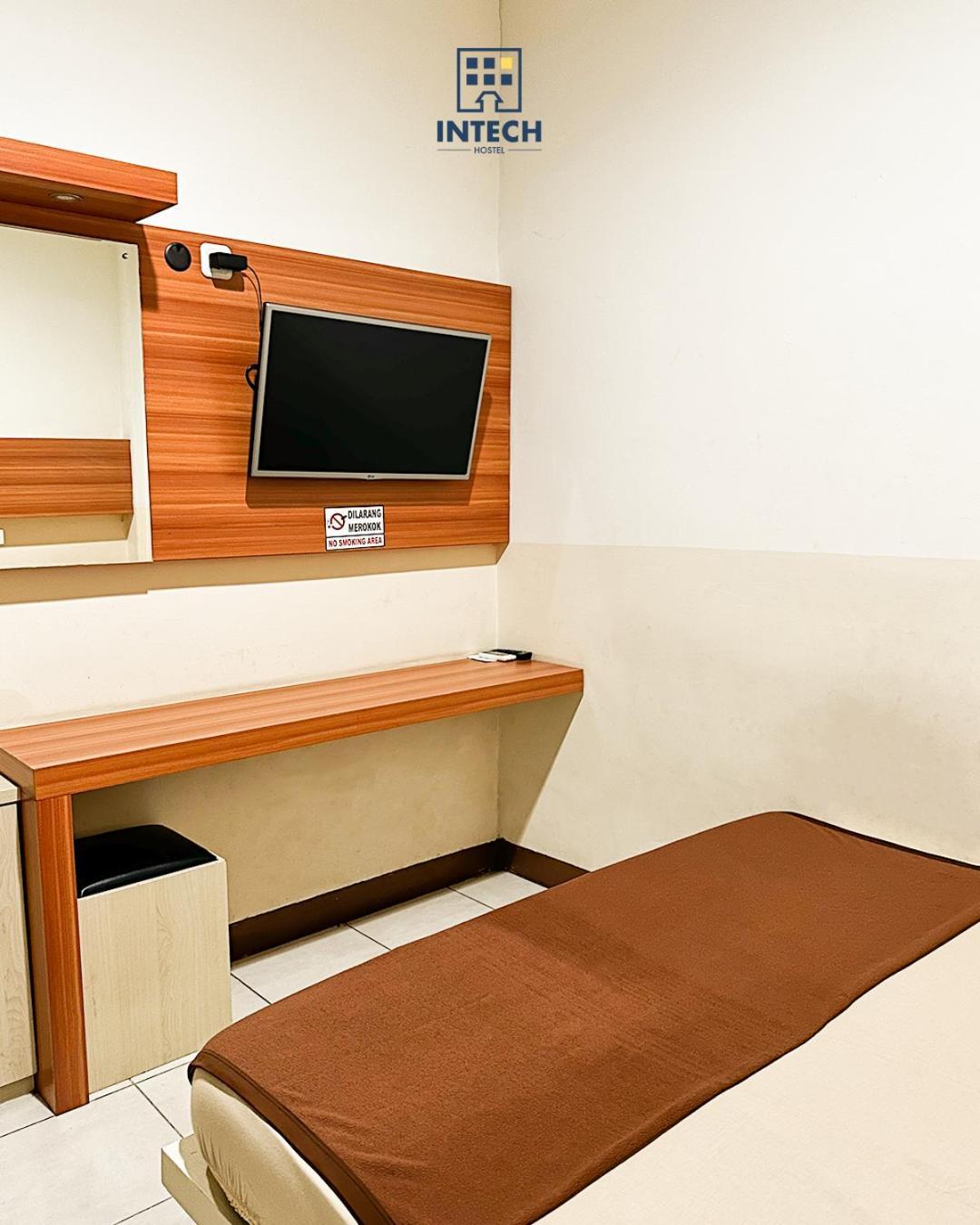 Intech Hostel บันดุง ภายนอก รูปภาพ
