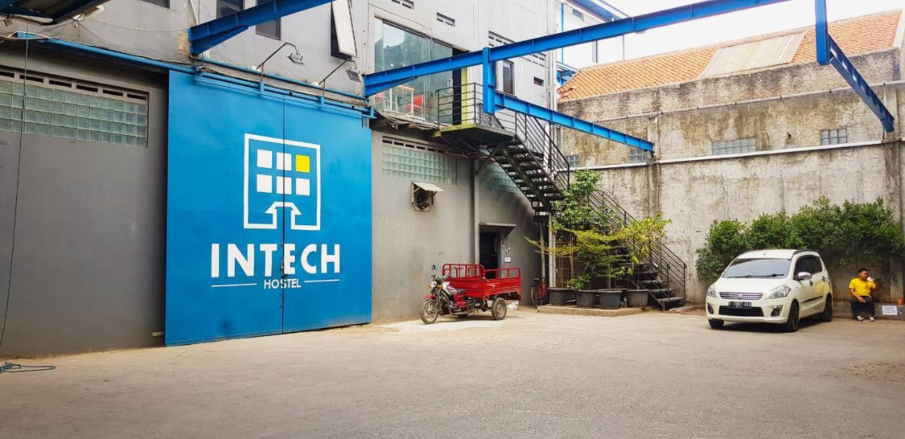 Intech Hostel บันดุง ภายนอก รูปภาพ